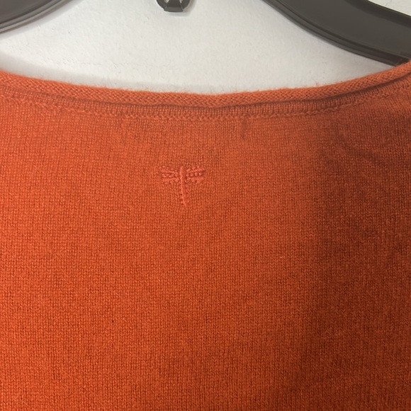 Tyler Boe Orange Rust 100% Cashmere V-neck Sweater - Picture 6 of 6